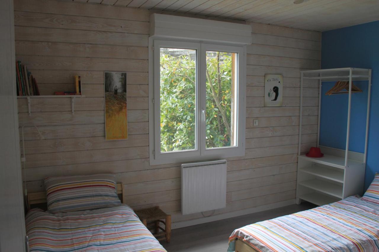 Gite De La Tuillere, Maison Contemporaine En Bois Avec Vue Et Piscine Saint-Aulaire Buitenkant foto